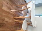 Eettafel  met 4 stoelen, Ophalen, Rond, Zo goed als nieuw, Vier personen