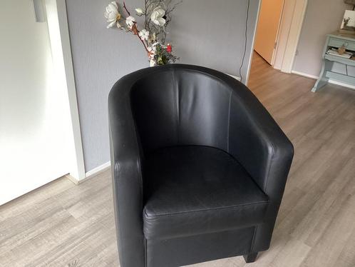 Fauteuil zwart dik leer, nieuw., Huis en Inrichting, Fauteuils, Zo goed als nieuw, Leer, 50 tot 75 cm, 75 tot 100 cm, Ophalen