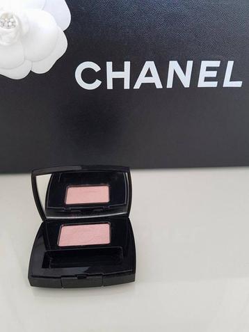 Chanel Ombre Essentielle Mono oogschaduw '72 Nomade' beschikbaar voor biedingen