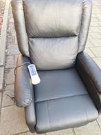 Elektrische stoel, Ophalen, Zo goed als nieuw
