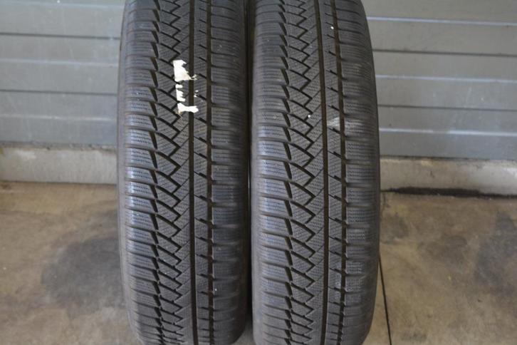 2x Gebruikte Winterband Continental WinterC 215 65 17 (W29), Auto-onderdelen, Banden en Velgen, Band(en), Winterbanden, 17 inch