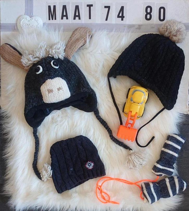 Mutsen/wanten set maat 74-80, Kinderen en Baby's, Kinderkleding | Kinder-kledingpakketten, Gebruikt, Overige maten, Ophalen of Verzenden