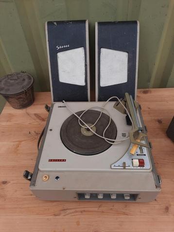 Vintage Philips Platenspeler met Speakers beschikbaar voor biedingen