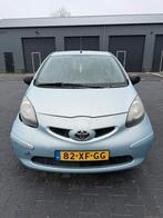 Toyota Aygo 1.0 12V Vvt-i 5DRS 2007 NAP/GROOT SCHERM/NEW APK, Auto's, Voorwielaandrijving, Stof, Zwart, 68 pk
