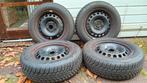 Winterbandenset met stalen velgen incl set sneeuwkettingen, Auto-onderdelen, Banden en Velgen, Ophalen, Gebruikt, 15 inch, Banden en Velgen