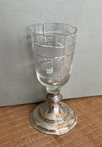 Antiek glas met zilveren voet, Antiek en Kunst, Antiek | Glas en Kristal, Ophalen of Verzenden