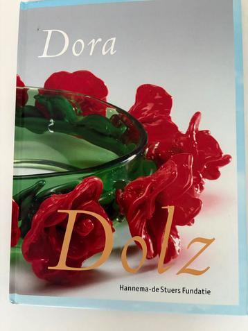Boek Dora Dolz. Nieuw beschikbaar voor biedingen