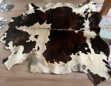 Koeienhuid kleed - Bruin/Wit beschikbaar voor biedingen