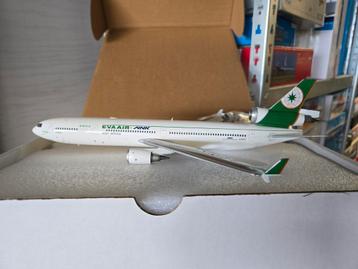 JC Wings 1/200 MD-11 EVA Air/ANK Joint Service  XX20171 beschikbaar voor biedingen