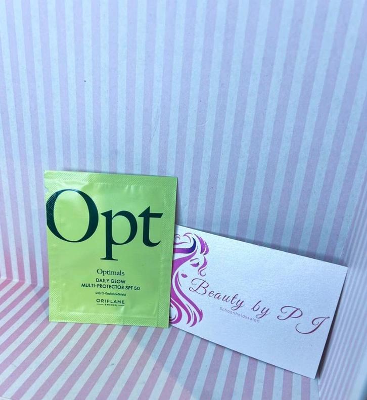 Optimals Daily Glow Multi-Protector SPF50 Oriflame, Sieraden, Tassen en Uiterlijk, Uiterlijk | Gezichtsverzorging, Nieuw, Verzorging