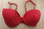 Rode BH met Kant cup 70 D ( nieuw), Kleding | Dames, Ondergoed en Lingerie, Ophalen of Verzenden