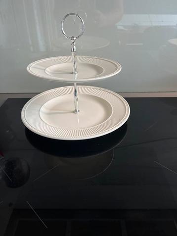 Wedgwood Windsor Etagère beschikbaar voor biedingen