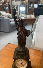 Klok mooie Statue of Liberty Clock Info 0646396866, Antiek en Kunst, Antiek | Klokken, Ophalen of Verzenden