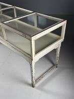 Vitrinekast toonbank vintage wit, Ophalen