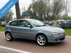 Alfa Romeo 147 1.6 T.Spark Progression AIRCO!APK!KOOPJE!, Auto's, Stof, Zwart, 4 cilinders, 1165 kg