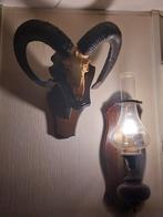 Oude Ram Hoorn Trofee. Met lamp erbij, Ophalen, Gebruikt