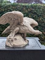 Antiek porseleinen beeld adelaar Royal Dux. 45x35 cm. €335, Antiek en Kunst, Antiek | Porselein, Ophalen