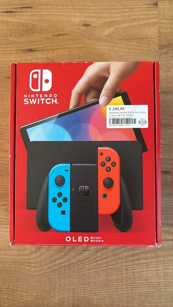 Switch OLED zgan, Spelcomputers en Games, Spelcomputers | Nintendo Switch, Zo goed als nieuw, Switch OLED, Met 2 controllers, Met games