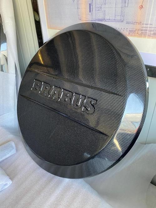 Brabus wheelcover achterplaat CARBON W463/W464 NIEUW !!!, Auto-onderdelen, Carrosserie en Plaatwerk, Mercedes-Benz, Oldtimer onderdelen