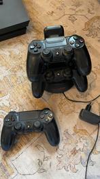 Playstation 4 + 3 controlers + oplaadstation, Spelcomputers en Games, Spelcomputers | Sony PlayStation Consoles | Accessoires
