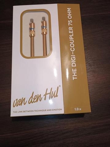 Van den Hul Digi-Coupler 75 Ohm Coax Kabel beschikbaar voor biedingen