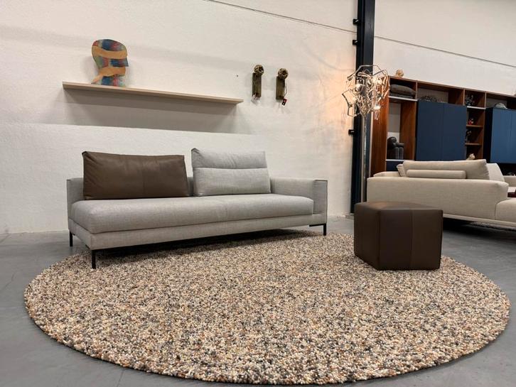 Nieuw Design on Stock Aikon Lounge 4 zits milton Freeze Cera, Huis en Inrichting, Banken | Bankstellen, Nieuw, Rechte bank, Vierpersoons of meer