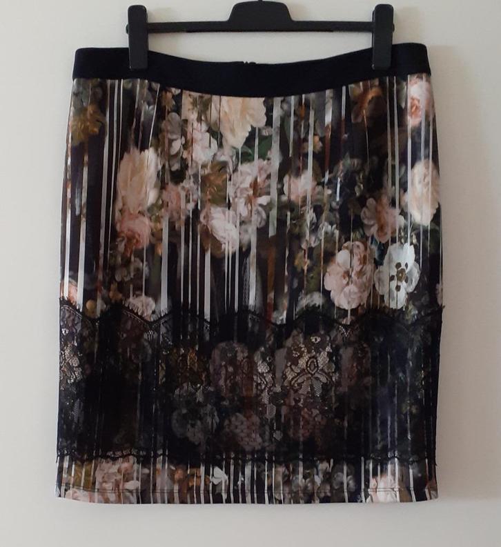 Prachtig nieuw rokje van Taifun, maat 48., Kleding | Dames, Rokken, Nieuw, Maat 46/48 (XL) of groter, Zwart, Knielengte, Ophalen of Verzenden