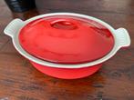 Cousances Le Creuset ovenschaal rood maat 22, Koekenpan of Braadpan, Ophalen of Verzenden, Zo goed als nieuw, Gietijzer