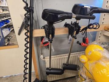 Elektrische Buitenboordmotor 24V 75 LBS beschikbaar voor biedingen