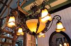 Prachtige Art Nouveau hanglamp met zeer mooi gekleurd glas, Ophalen