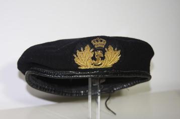 Koninklijke Marine baret met embleem beschikbaar voor biedingen