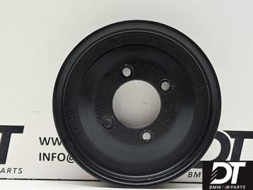 Waterpomp poelie BMW M5 E60 S85 V10 S85B50 M6 11517840381 beschikbaar voor biedingen