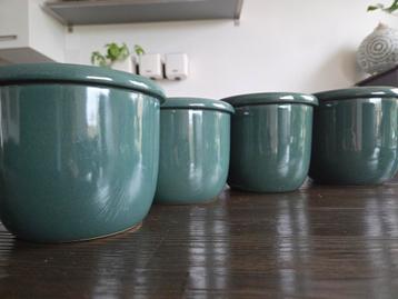 Set mooie donkergroene bloempotten (4 stuks)  beschikbaar voor biedingen