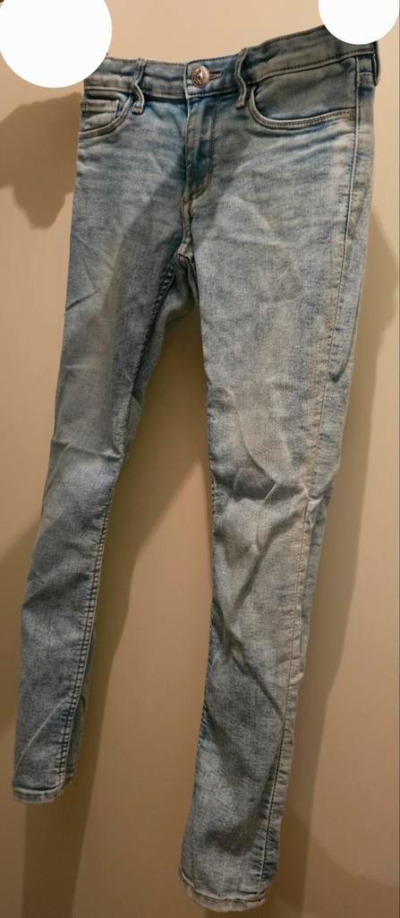 Leuke H&M Skinny fit & Denim spijkerbroek, Maat:128, Kinderen en Baby's, Kinderkleding | Maat 128, Zo goed als nieuw, Meisje, Broek