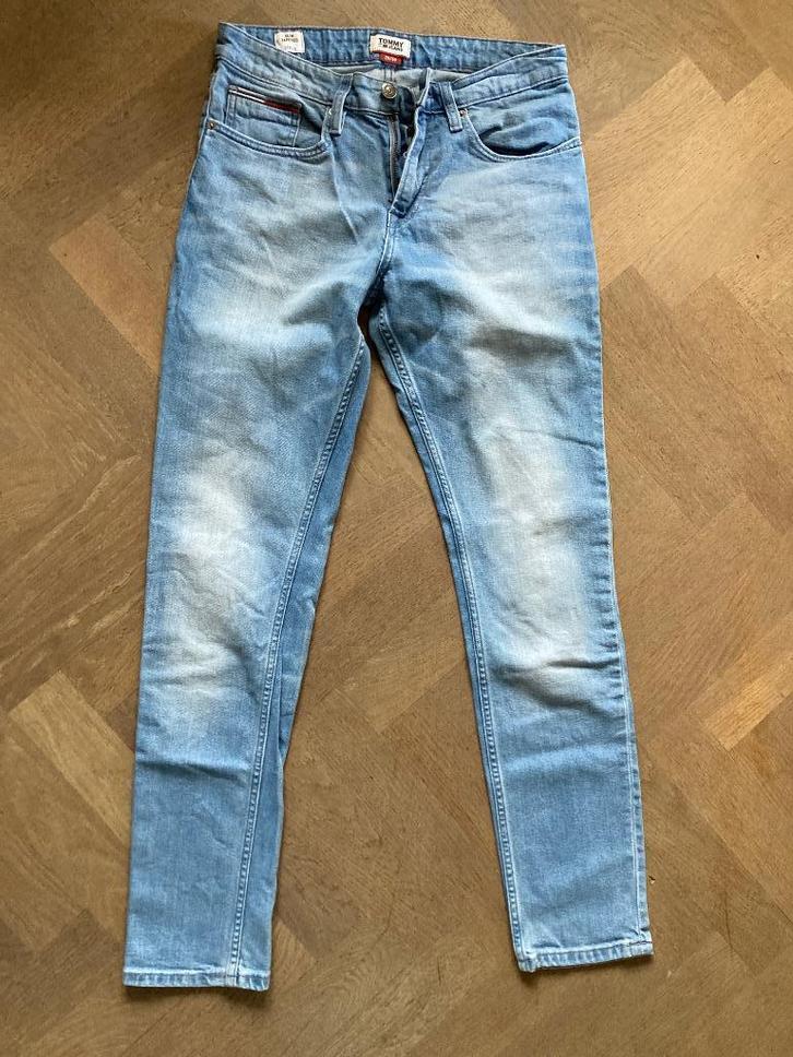 Tommy Jeans - 29/30 - uitstekende staat - lichtblauw, Kleding | Heren, Spijkerbroeken en Jeans, Gedragen, W32 (confectie 46) of kleiner