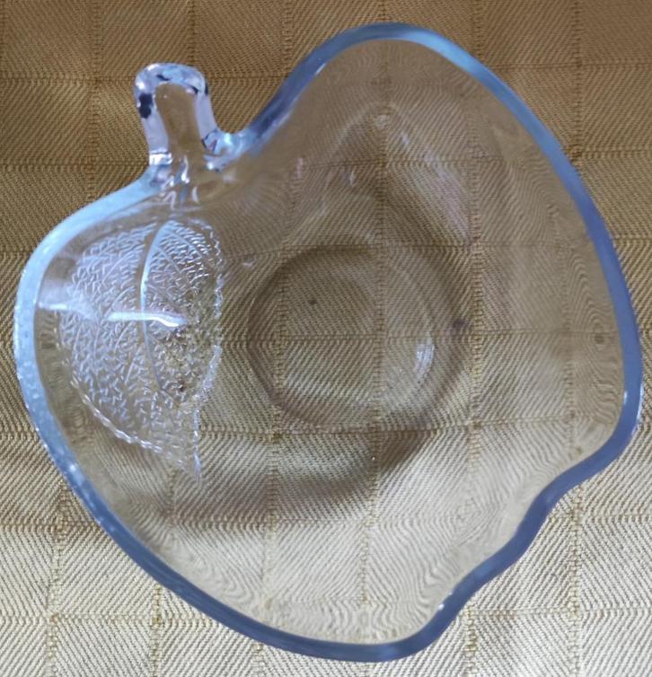 Indonesia: glazen appelschaaltje, Huis en Inrichting, Keuken | Servies, Glas, Ophalen of Verzenden