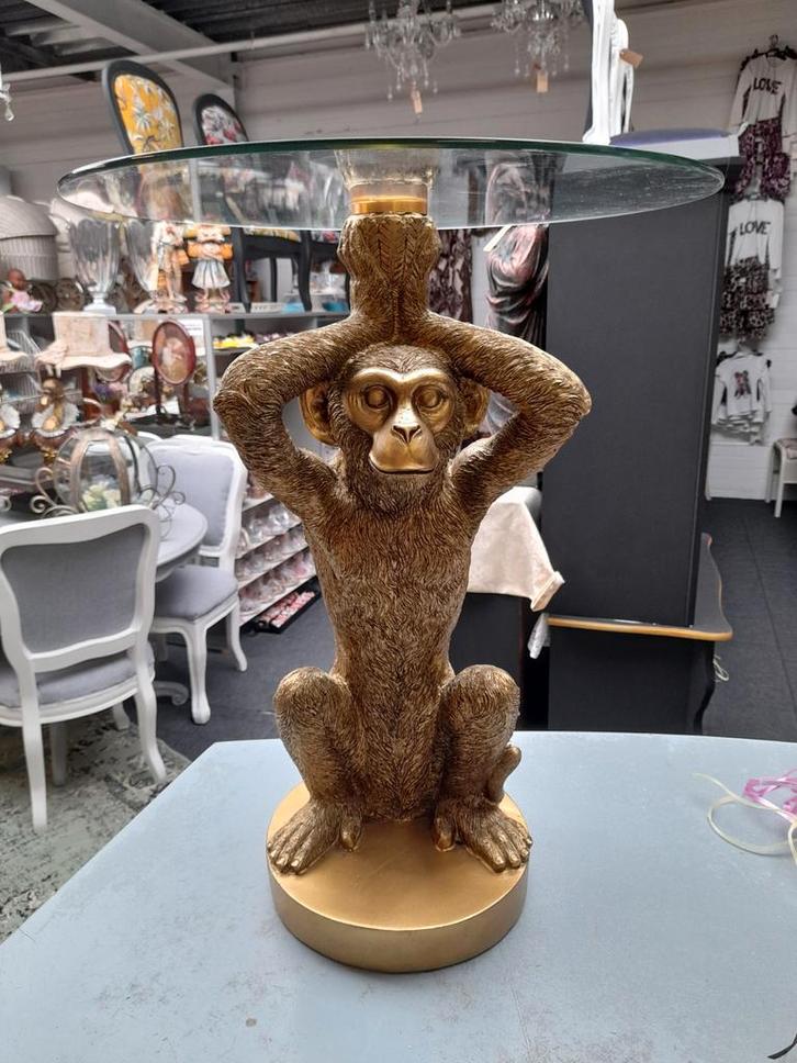 Leuke gouden  aap bijzet tafel, Verzamelen, Beelden en Beeldjes, Zo goed als nieuw, Dier, Ophalen of Verzenden
