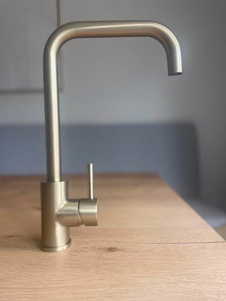 Messing Keukenkraan - Nieuw in Doos, Huis en Inrichting, Keuken | Complete keukens, Nieuw, Overige typen, Overige kleuren, Staal of Rvs