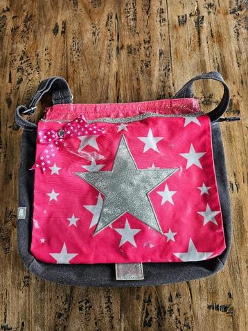 2 x meisjes tassen van het merk Zebra beschikbaar voor biedingen