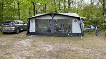 Voortent Isabella Capri North omloopmaat 989 beschikbaar voor biedingen