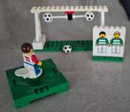 Te koop Lego voetbal set, Kinderen en Baby's, Speelgoed | Duplo en Lego, Ophalen of Verzenden, Zo goed als nieuw