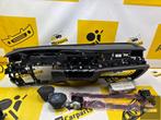 VW PASSAT B9 DASHBOARD + AIRBAGSET NIEUW! 3J1857091, Gebruikt, Volkswagen, Volkswagen AG, Berliner Ring 2
38440  Wolfsburg, DE