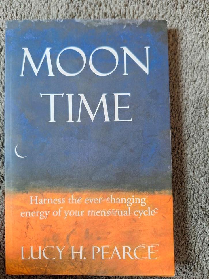 Engelstalig Boek: Moon Time by Lucy H. Pearce, Boeken, Gezondheid, Dieet en Voeding, Dieet en Voeding, Ophalen of Verzenden