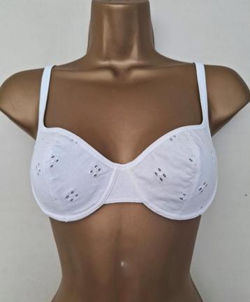 Elegante Witte BH met Ajour in Katoen voor A, B en C Cups beschikbaar voor biedingen
