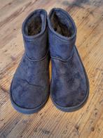 Warme kinder instappers (Ugg's achtig) - maat 32, Ophalen of Verzenden, Jongen of Meisje, Laarzen