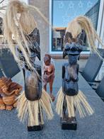 Massief houten snijwerk van Afrikaans stel met vlas haar., Ophalen of Verzenden