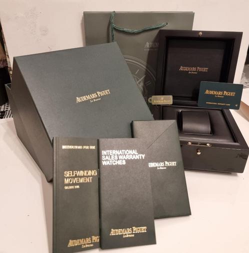 Audemars Piquet AP doos box case + certificaat + boekjes+tas, Sieraden, Tassen en Uiterlijk, Horloges | Heren, Nieuw, Polshorloge