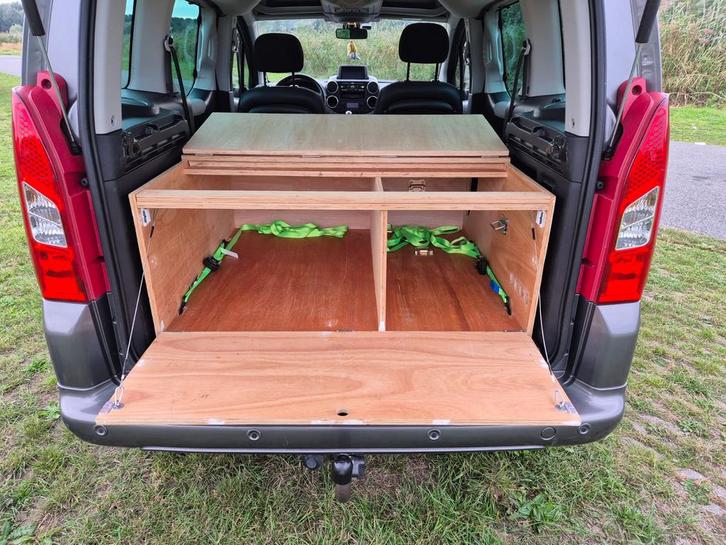 Camperinbouw peugeot partner / Citroën berlingo, Caravans en Kamperen, Camper-accessoires, Zo goed als nieuw, Ophalen