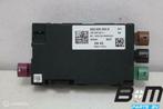 USB hub met spaningsomvormer VW Polo 2G 5G0035953D, Auto-onderdelen, Gebruikt