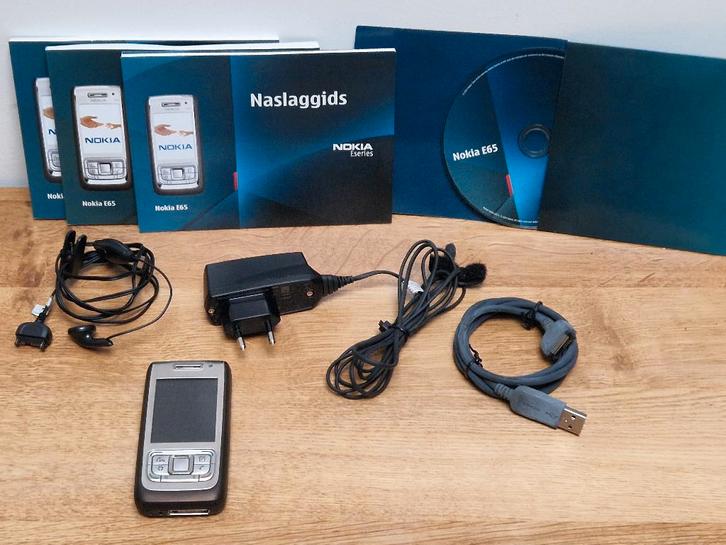 Nokia E65 GSM, Telecommunicatie, Mobiele telefoons | Nokia, Zo goed als nieuw, Schuifmodel, Minder dan 3 megapixel, Zwart, Ophalen of Verzenden